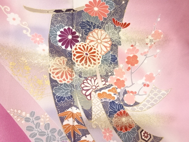  未使用品　几帳に花古典柄訪問着